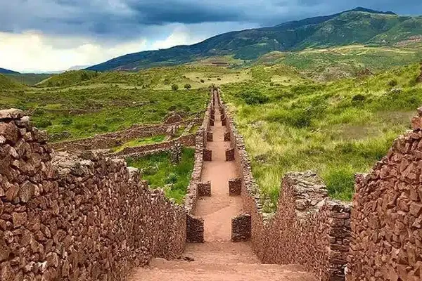 Tour Arqueológico al Valle Sur de Cusco Medio Día